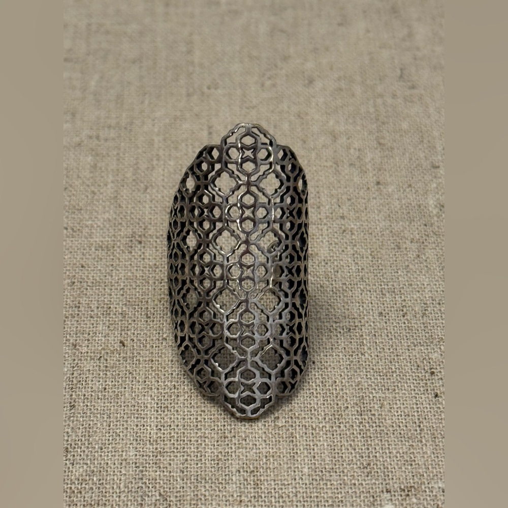 🩵KENDRA SCOTT RING🩵 - Picture 4 of 5